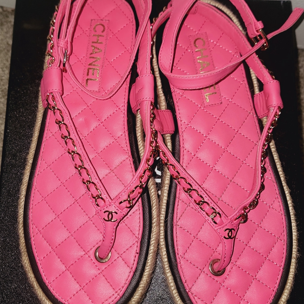 Chanel thong sandals
